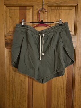 Aerie Olive Green Elastic Waist Athletic Shorts